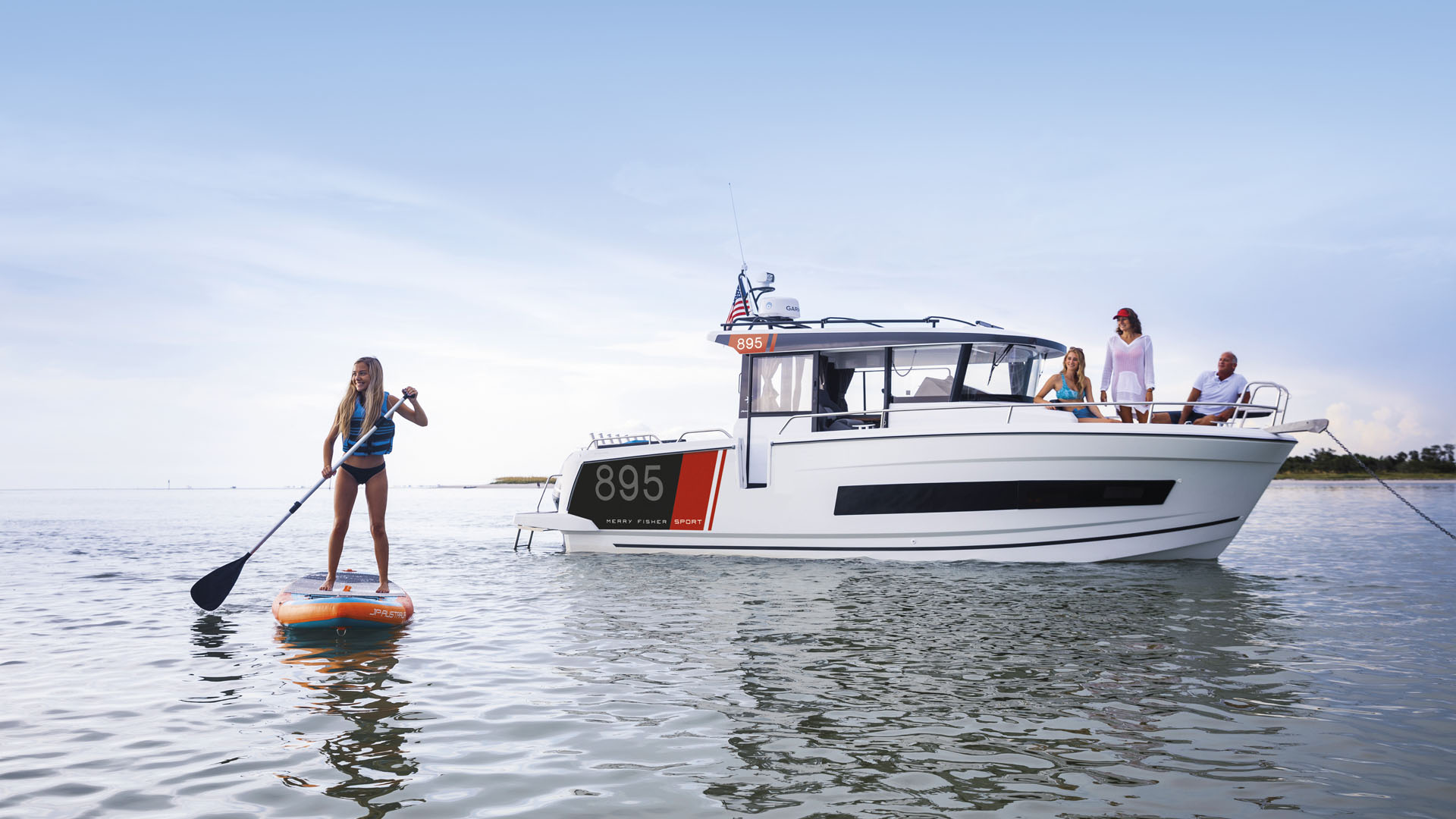 Arno Marine. Segui la scia!