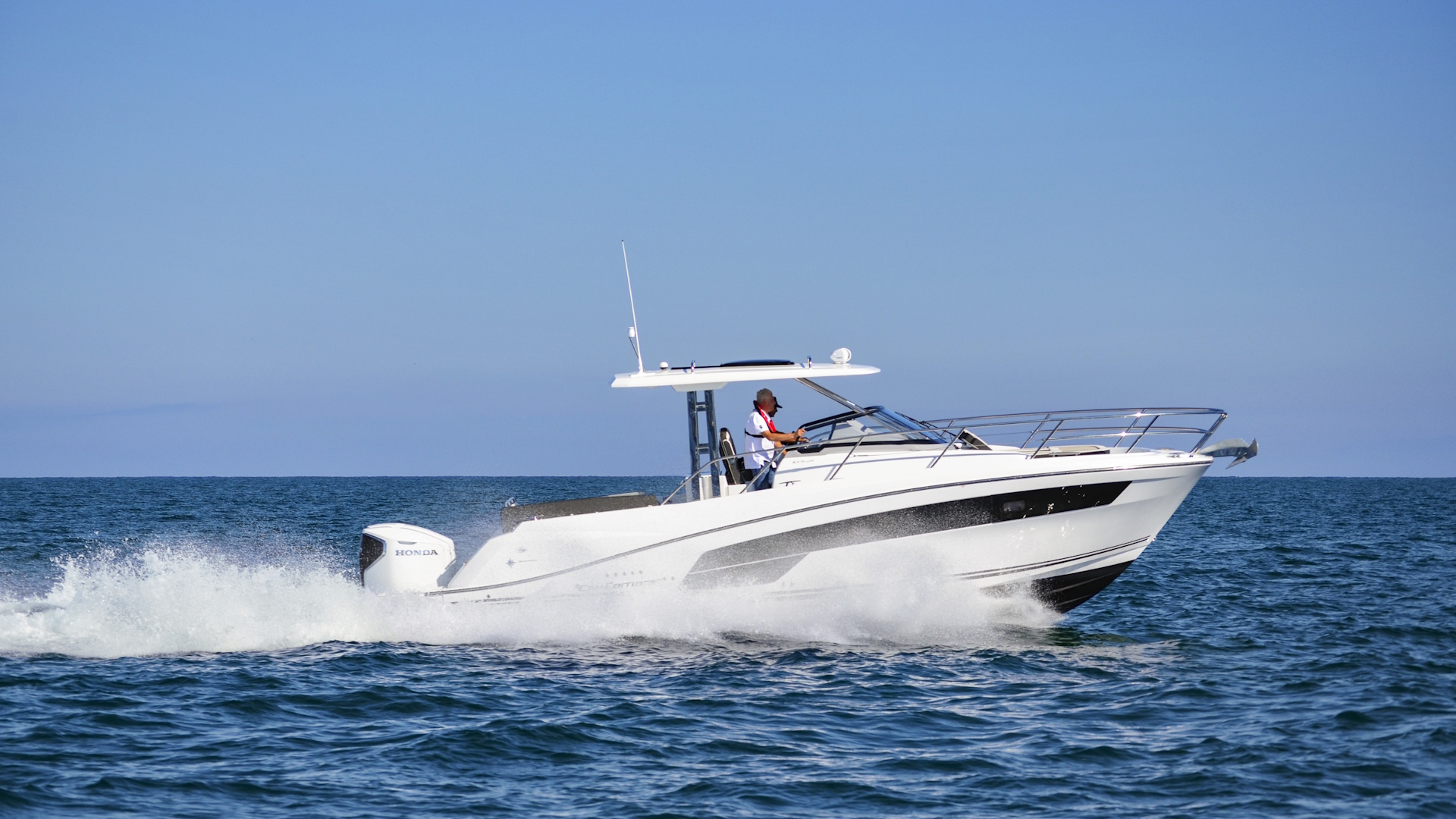 Arno Marine. Segui la scia!