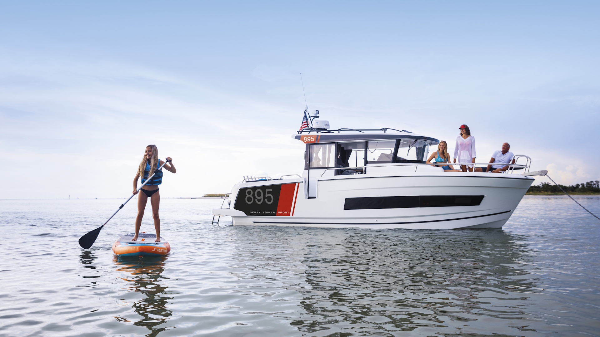 Arno Marine. Segui la scia!